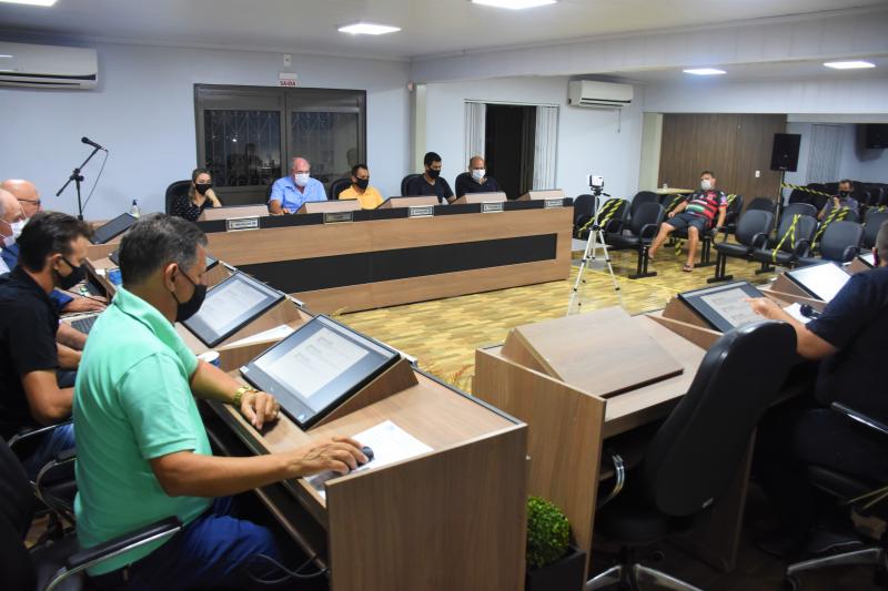 Câmara aprova em 1ª discussão projeto que autoriza município a receber imóvel do Incra